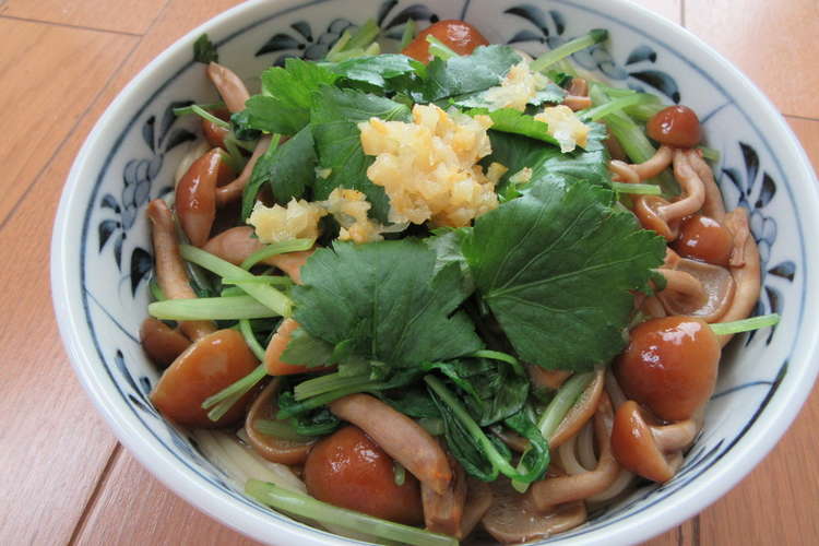 山なめこと三つ葉の和風スープパスタ レシピ 作り方 By ﾋﾟｰさんのﾟｰﾟﾟ クックパッド