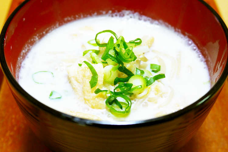 もやし１袋と油揚げ 具だくさん豆乳味噌汁 レシピ 作り方 By ほっこり の クックパッド