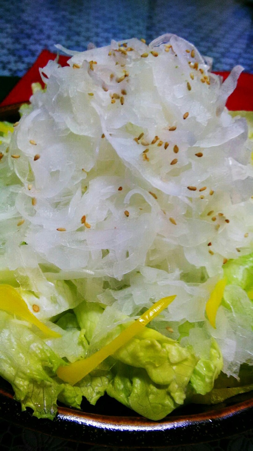 辛くない新玉葱のサラダの画像