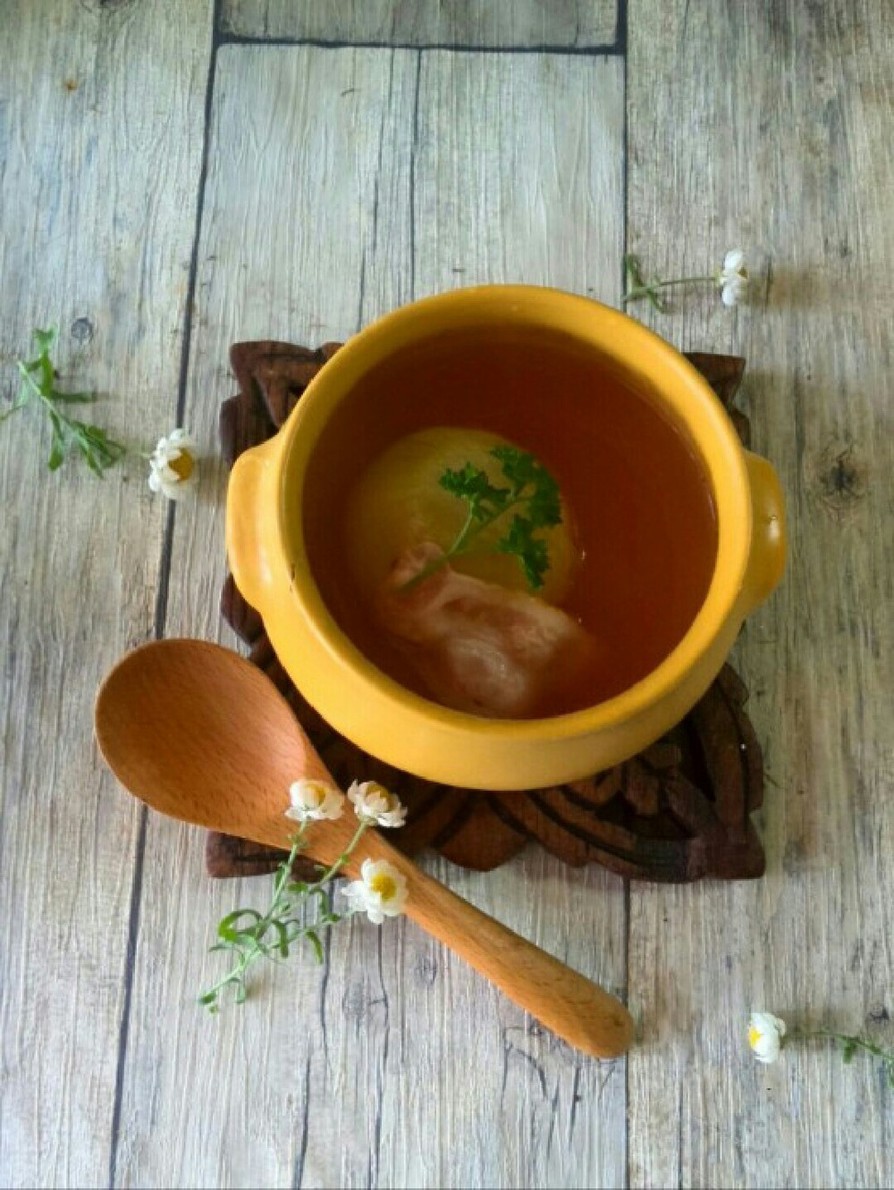 圧力鍋で！丸ごと玉ねぎスープの画像