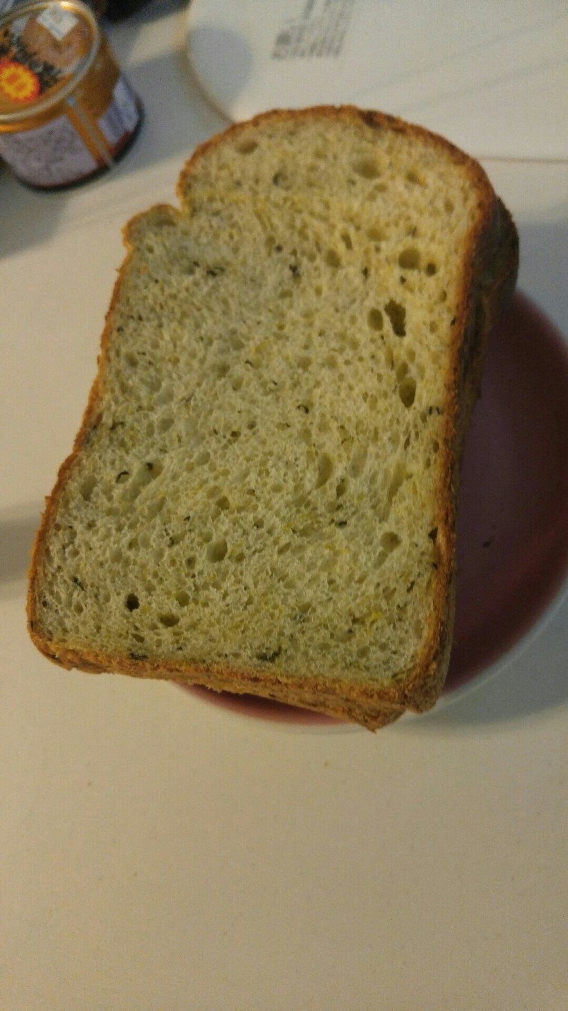 小松菜パン　ホームベーカリーの画像