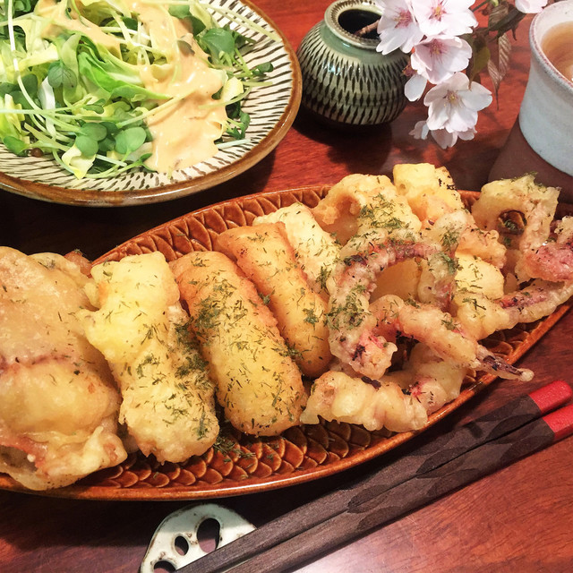 丸ごとスルメイカの天ぷら レシピ 作り方 By ずん 深夜食堂22時 クックパッド 簡単おいしいみんなのレシピが353万品 丸ごとスルメイカの天ぷら レシピ 作り方 By ずん 深夜食堂22時 クックパッド 簡単おいしいみんなのレシピが353万品