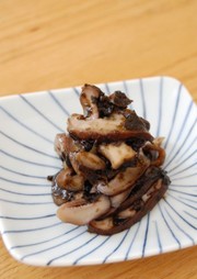 椎茸と海苔の佃煮の写真