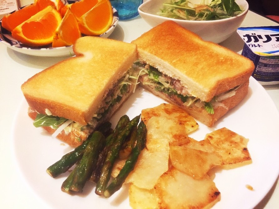 サバ缶と水菜のサンドイッチ☆の画像