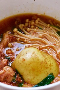 韓国スープ、カムジャタン風