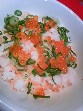 超手抜き!鮭といくらの親子ご飯♪♫♬