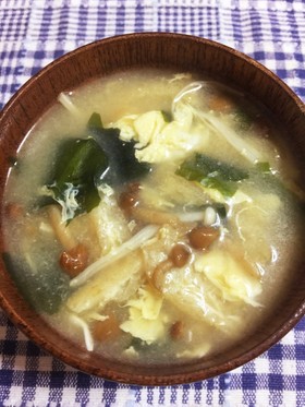 簡単なめこ味噌汁
