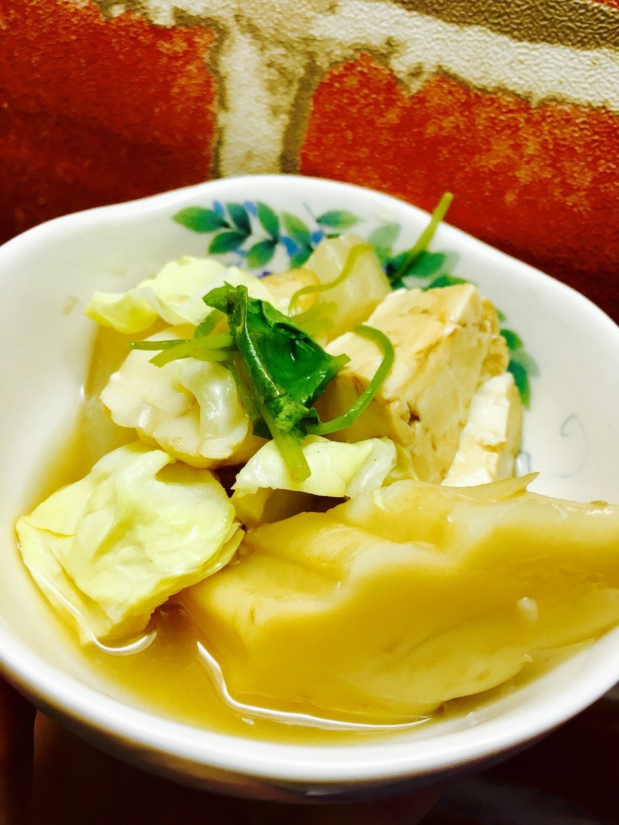 春キャベツと豆腐の甘煮の画像