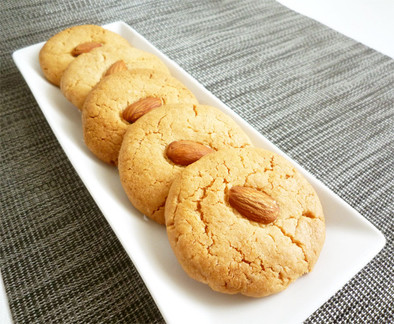 杏仁酥　中華風アーモンドクッキーの写真