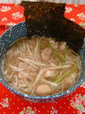 鶏の温そうめん