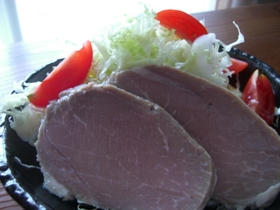ゆで汁まで美味しい塩豚