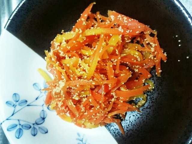 カレー風味のにんじんしりしり レシピ 作り方 By さらだ ぱれっと クックパッド 簡単おいしいみんなのレシピが366万品