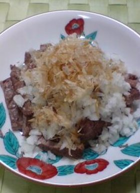 牛肉の炙りたたき