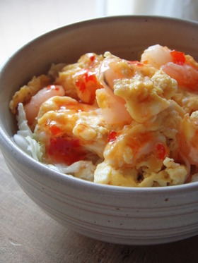 アジア~ンなエビタマ丼❤一人ご飯に✿