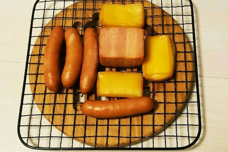 燻製器で超簡単 チーズとソーセージの燻製 レシピ 作り方 By おさかな大将 楽天レシピ