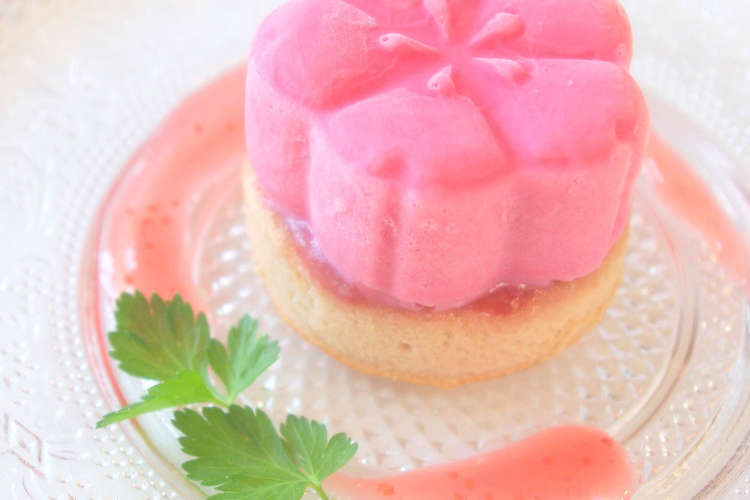 桜型ジェラートで作る おもてなしスイーツ レシピ 作り方 By 馬嶋屋菓子道具店 クックパッド 簡単おいしいみんなのレシピが355万品