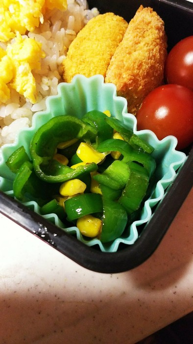 お弁当の緑に☆ピーマンのダシダ炒めの写真
