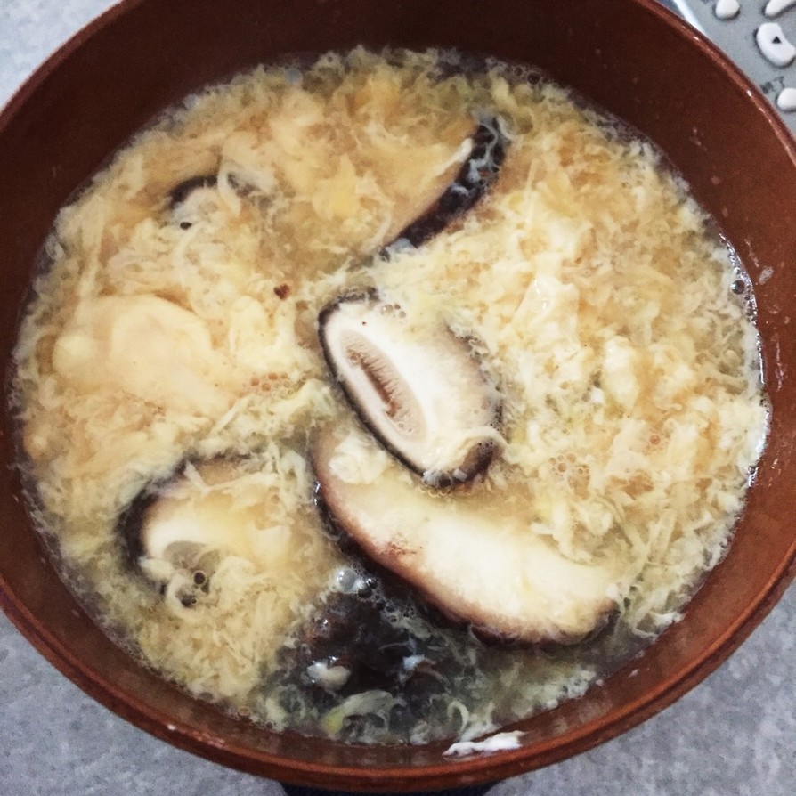 椎茸のたまごスープの画像