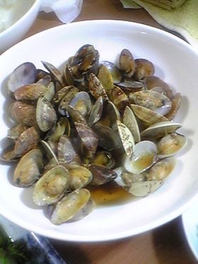 あさりのにんにく醤油蒸し