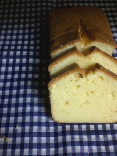 究極のバターケーキ＊カトルカールの写真