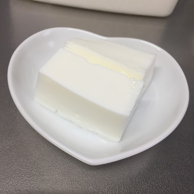 ゼラチンと寒天の黄金比 牛乳寒天 レシピ 作り方 By Aヘルシースタイル クックパッド 簡単おいしいみんなのレシピが355万品