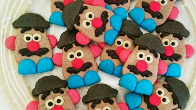 簡単 かわいいクッキー ポテトヘッド レシピ 作り方 By Yoppo クックパッド 簡単おいしいみんなのレシピが371万品