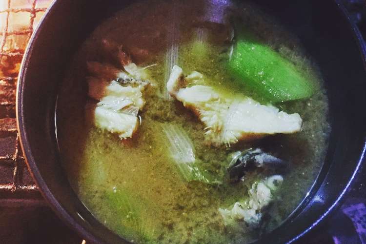 キャンプのシメに 心温まる岩魚汁 レシピ 作り方 By Taiji850 クックパッド 簡単おいしいみんなのレシピが360万品