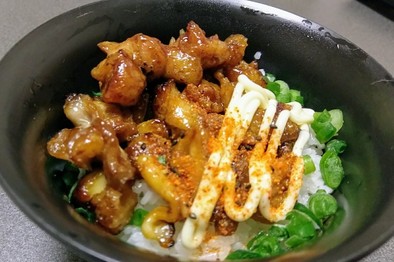 焼鳥丼☝フライパンで簡単麺つゆタレで旨いの写真