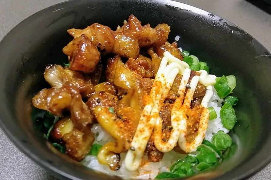 焼鳥丼☝フライパンで簡単麺つゆタレで旨いの画像