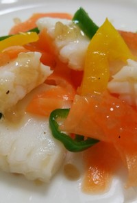 お弁当に☆いか＆カラフル野菜*黒酢マリネ