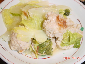 鶏だんごと白菜の酒蒸し♪