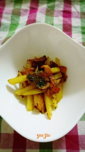 お弁当に!じゃがいもベーコンのカレー炒め