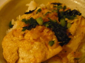 豆腐と桜えびのヘルシー卵丼風