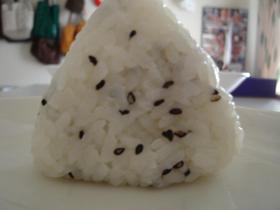 昆布茶でおにぎり♪