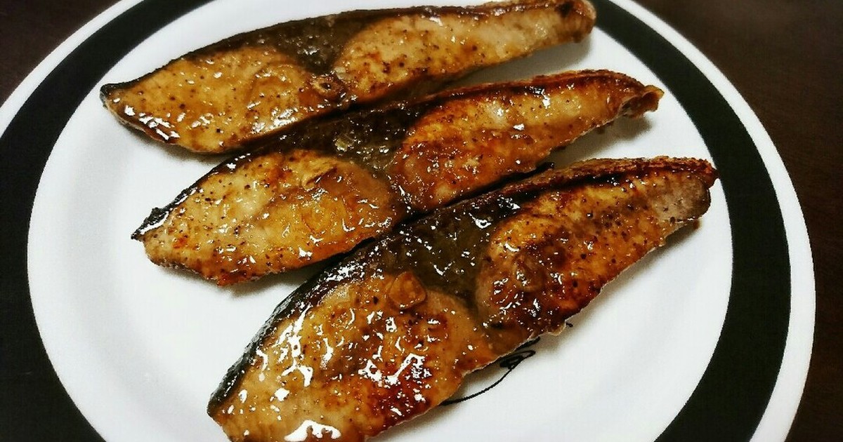 ぶりの醤油漬けにんにく焼き レシピ 作り方 By 桜とゆず クックパッド 簡単おいしいみんなのレシピが352万品