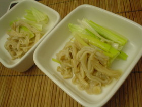 レンジにお任せ☆えのきと葱のバタポン蒸し