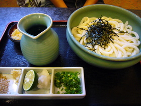 本場讃岐ぶっかけうどんのダシ
