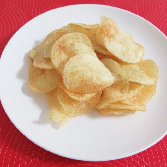 カリカリポテトチップス レシピ 作り方 By Kokokopan クックパッド 簡単おいしいみんなのレシピが354万品