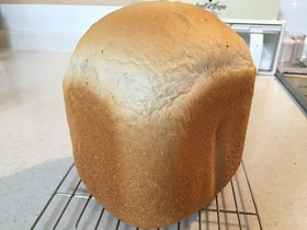 ほんのりイチゴの香り☆オリゴ糖食パン