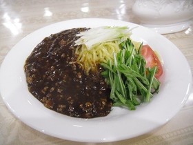 本格☆ジャージャー麺
