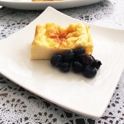 カッテージチーズでなめらかなチーズケーキの写真