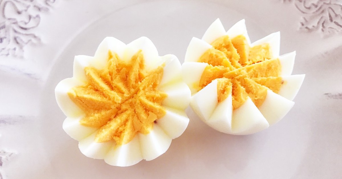 つるんとむけたゆで卵でギザギザのお花切り レシピ 作り方 By Rieランチカフェ クックパッド 簡単おいしいみんなのレシピが350万品