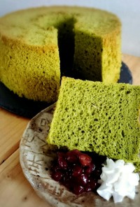 抹茶のシフォンケーキ