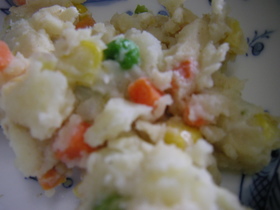 鍋要らず☆カラフルポテサラ☆ゴマ風味