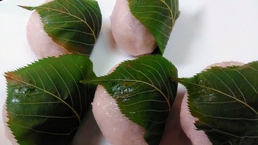 道明寺粉も手作り　一からの桜餅の画像