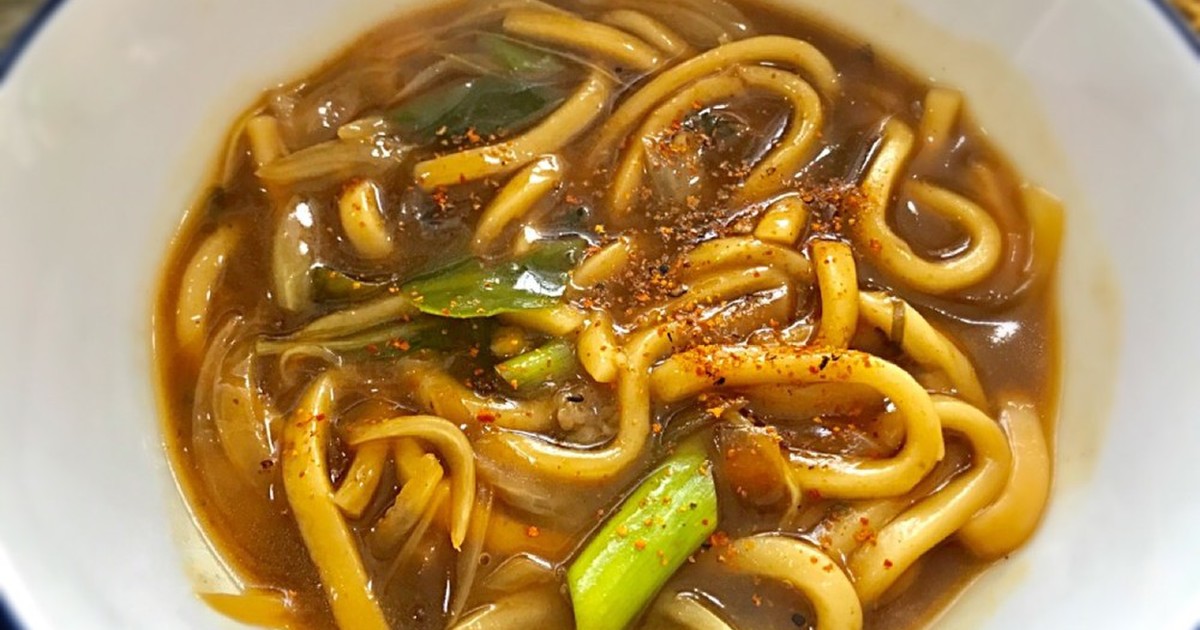 すき焼きの残りで 超簡単カレーうどん レシピ 作り方 By Meifarm クックパッド 簡単おいしいみんなのレシピが359万品