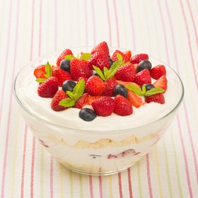 ミックスベリーのスコップケーキ