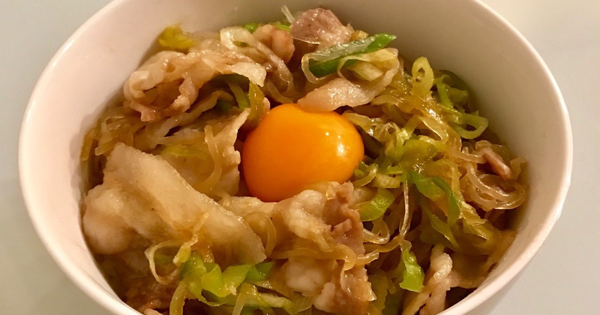 フライパンで簡単 豚バラすき焼き丼ぶり レシピ 作り方 By Cocookstd クックパッド 簡単おいしいみんなのレシピが356万品
