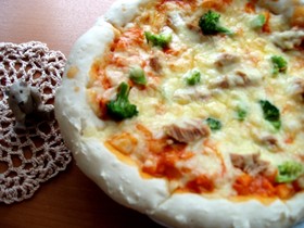 ホームベーカリーで作る簡単ヘルシーピザ