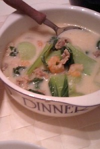青梗菜のミルク味噌スープ